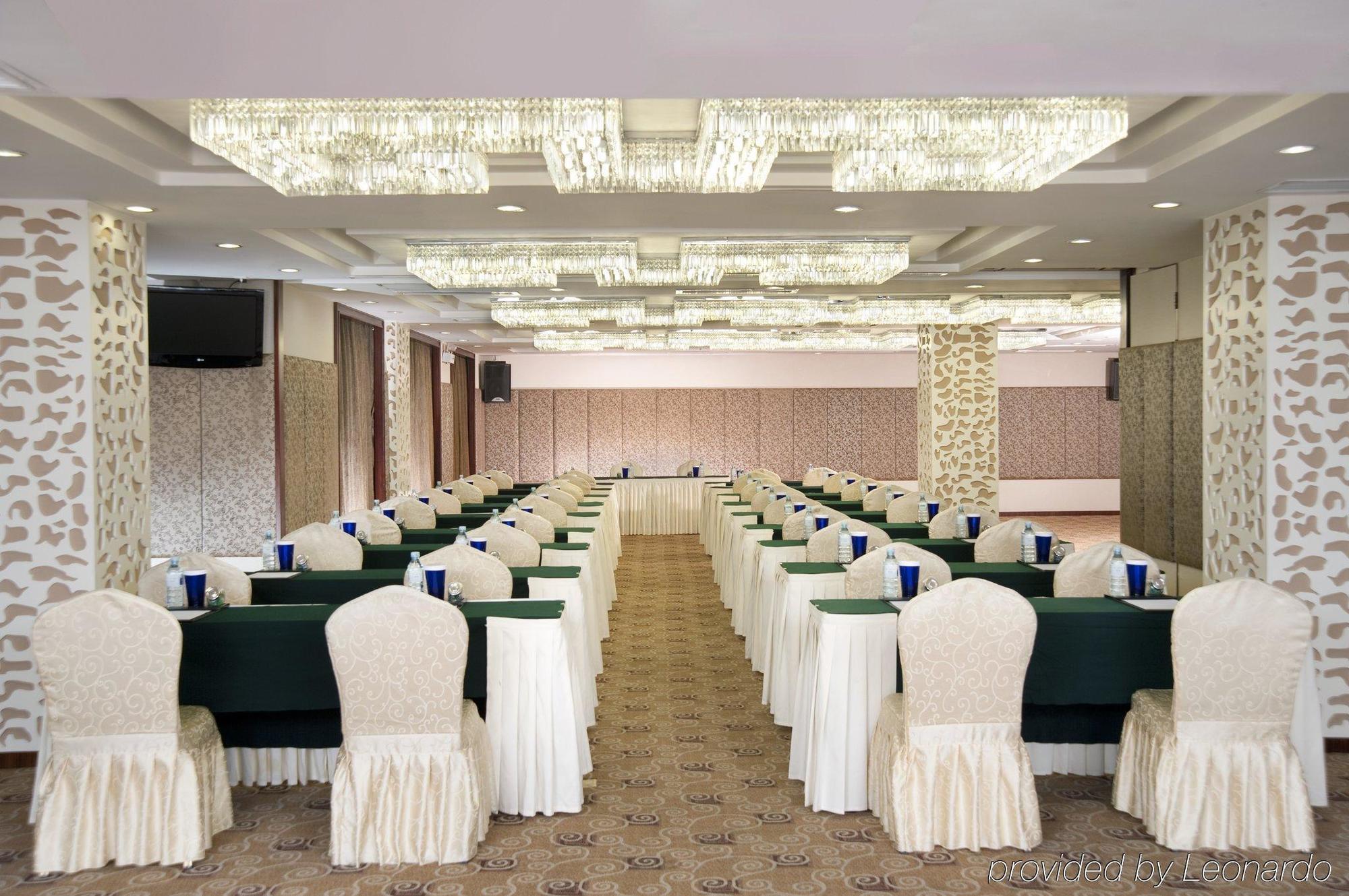 Holiday Inn Beijing Downtown Facilidades foto